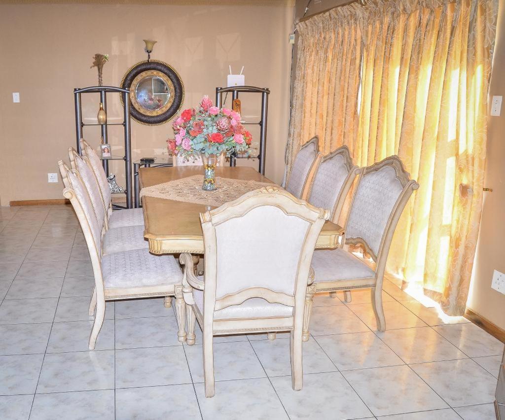 Mountain Beauty Hotel Mbabane Luaran gambar